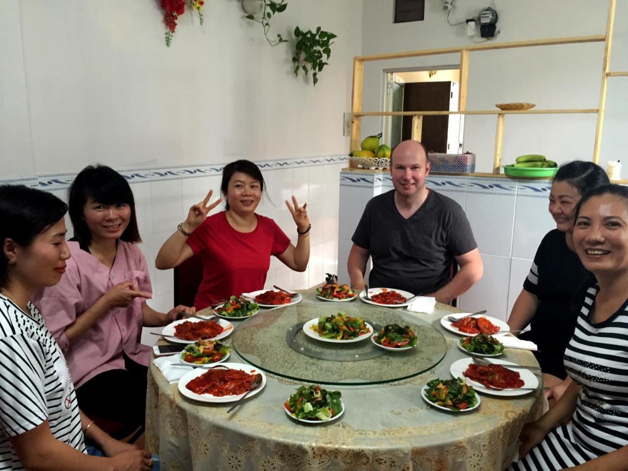 Ba Dat Homestay District 6 Cidade de Ho Chi Minh Exterior foto